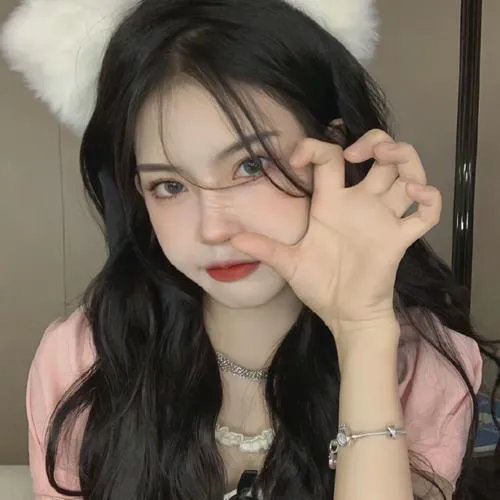 吞噬太阳的女子在线观看